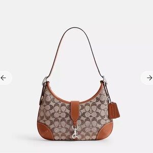 Coach Hamptons Crystal Signature Shoulder Bag